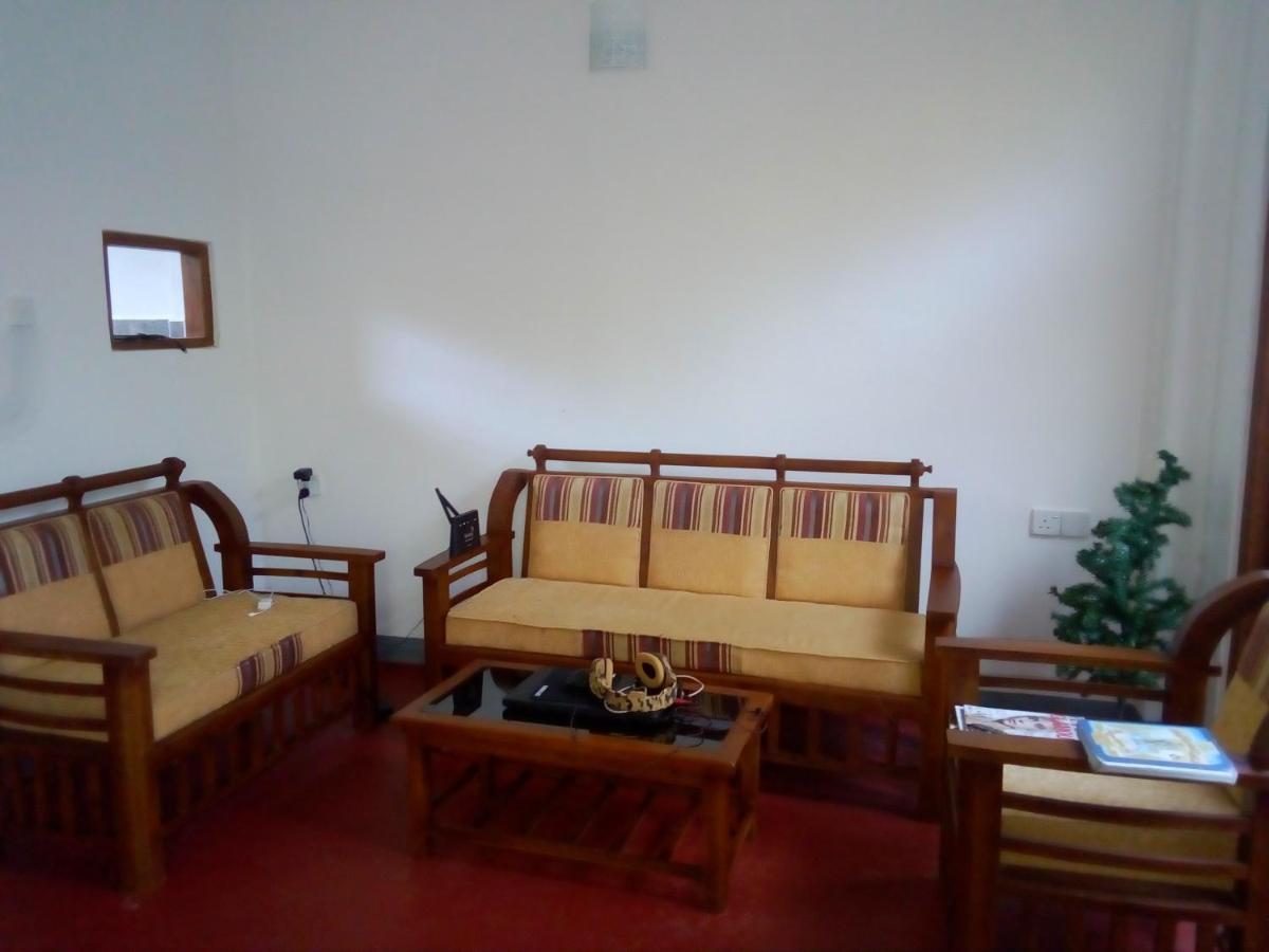 New Star Light Hotel Mirissa Kültér fotó